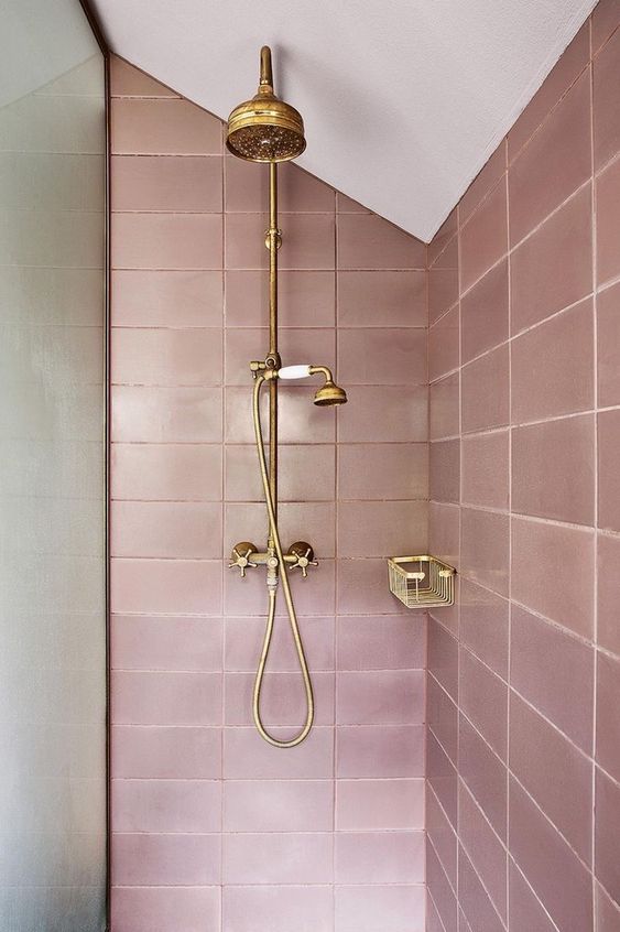 Decoración de baños con rosa gold