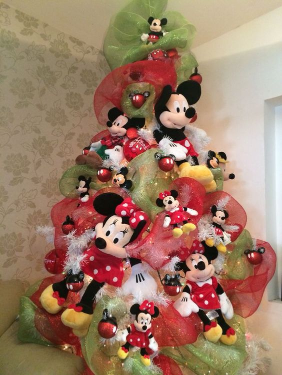Decoración Navideña con Mickey Mouse